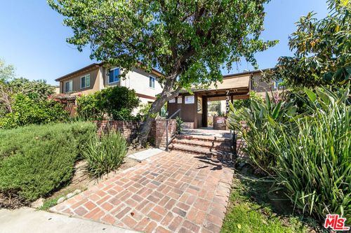 unit-l3-7320 Lennox Ave, Van Nuys, CA, 91405-6259 | Card Image