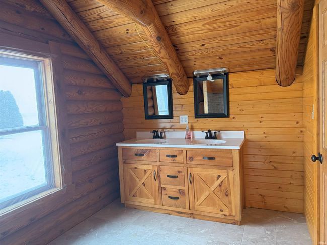 5675 E 325 N, House other with 3 bedrooms, 2 bathrooms and null parking in Camden IN | Image 12