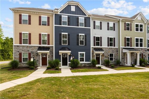 1708 Bounty Reach, Chesapeake, VA, 23323-3335 | Card Image