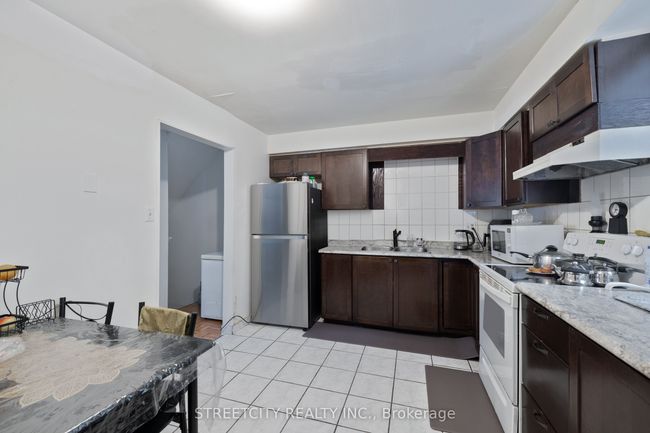 40 - 311 Vesta Rd, Condo with 3 bedrooms, 3 bathrooms and 1 parking in London ON | Image 4