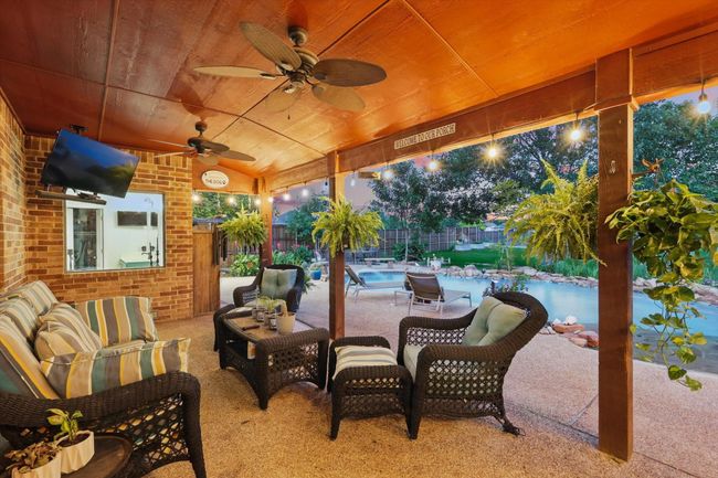 3241 Caleb Ct E, House other with 3 bedrooms, 3 bathrooms and null parking in Midlothian TX | Image 4