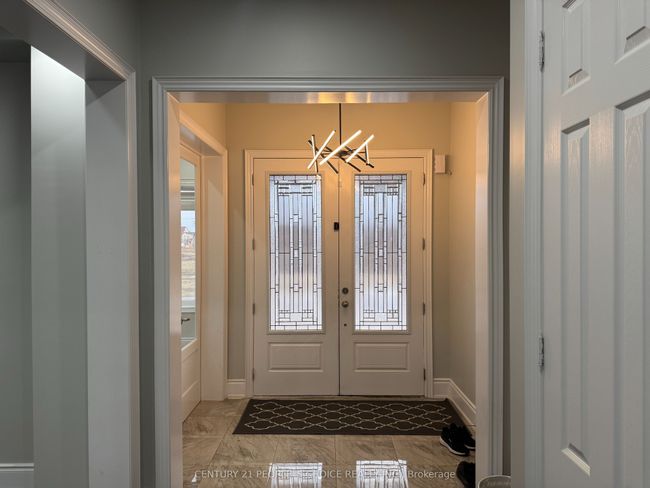 41 Trail Rider Dr, House other with 8 bedrooms, 7 bathrooms and 2 parking in Brampton ON | Image 6