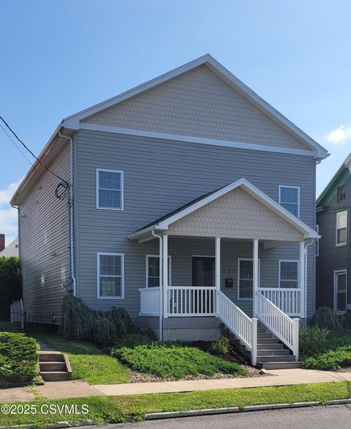237 E Front St, Danville, PA, 17821-1929 | Card Image