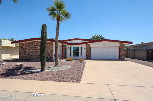 11009 W Jacaranda Dr, Sun City, AZ, 85373-1511 | Card Image