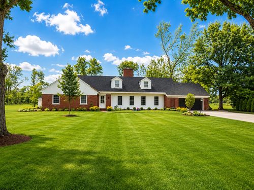 5 Marquette Ln, Kankakee, IL, 60901-5919 | Card Image