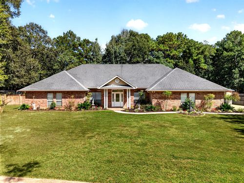 6008 Woods Rd, Picayune, MS, 39466-2109 | Card Image