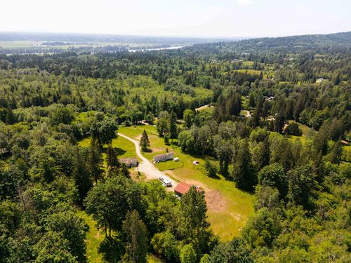 28555 104 Ave, Maple Ridge, BC, V2W1L5 | Card Image