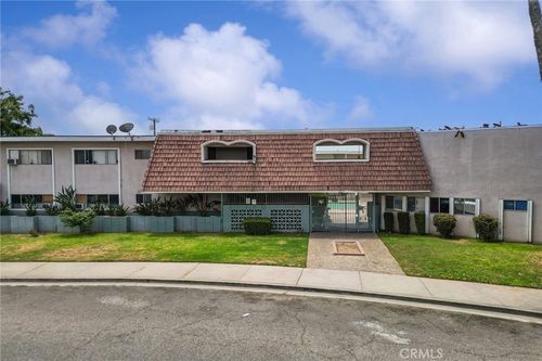 3-2025 Las Vegas Ave, Pomona, CA, 91767 | Card Image
