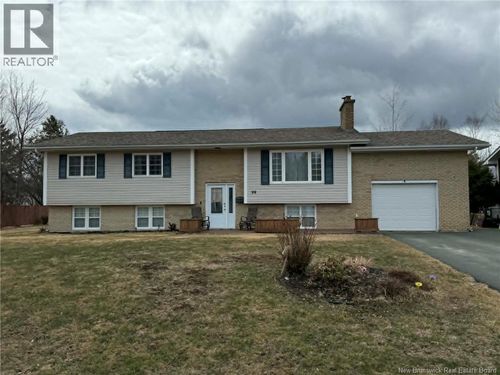 99 Stothart Dr, Miramichi, NB, E1V3T9 | Card Image