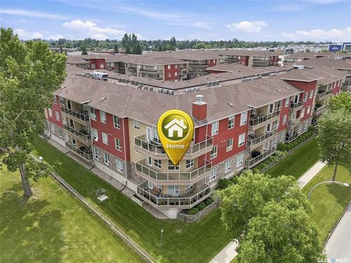 210-1015 Moss Avenue, Saskatoon, SK, S7H4J3 | Card Image