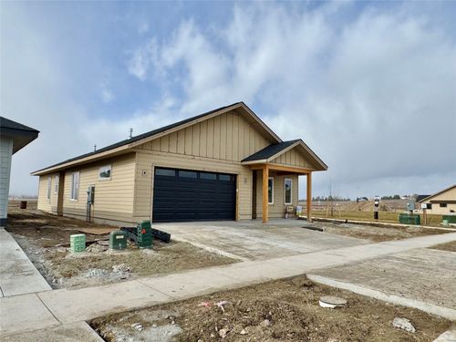 812 Rivet Way, Kalispell, MT, 59901-1039 | Card Image