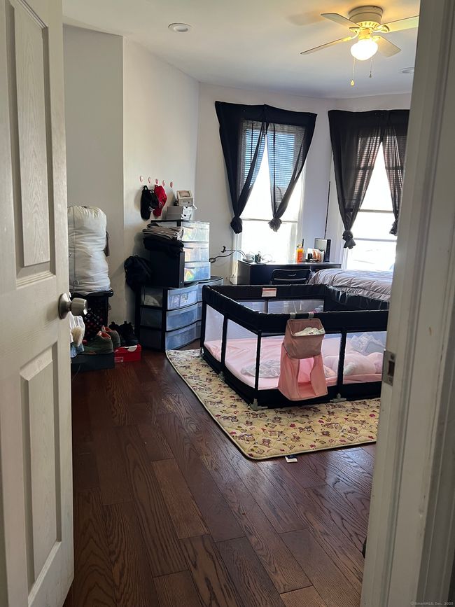 1 - 982 Dixwell Ave, Home with 2 bedrooms, 1 bathrooms and null parking in Hamden CT | Image 11