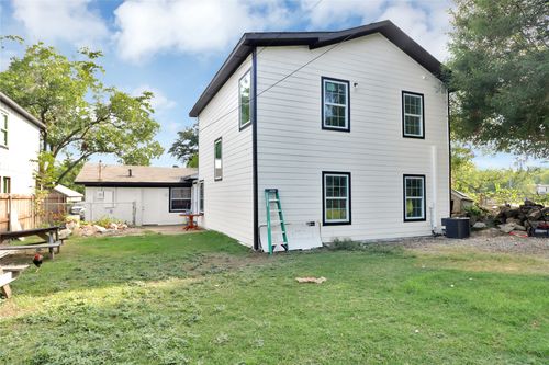 1938 El Paso St, Grand Prairie, TX, 75051-1322 | Card Image