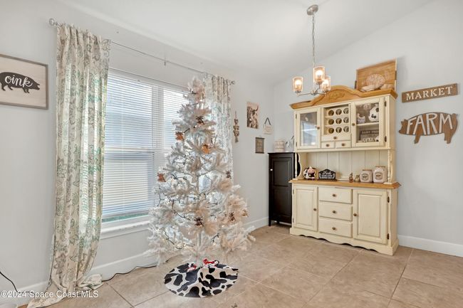 814 Moment St, House other with 4 bedrooms, 2 bathrooms and null parking in Cocoa FL | Image 14
