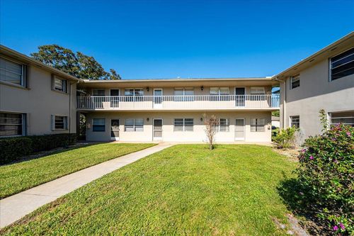 105-28 Lake Vista Trl, Port St. Lucie, FL, 34952-1502 | Card Image