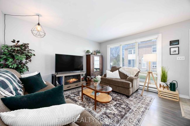 6 - 847 Ross Ave, Condo with 2 bedrooms, 2 bathrooms and 1 parking in Sarnia ON | Image 6