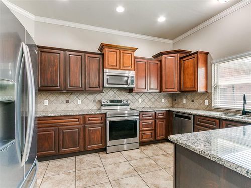 2195 S Dobbs Rd, Harrah, OK, 73045-6481 | Card Image