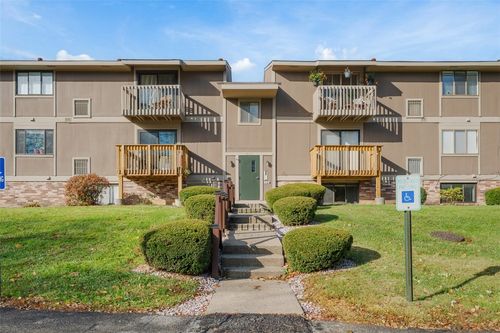 apt-12b-2455 Brook Ledge Rd, Bridgeville, PA, 15017-1635 | Card Image