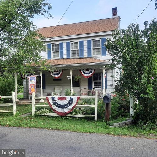 343 E Dark Hollow Rd, PIPERSVILLE, PA, 18947-9375 | Card Image