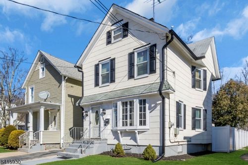 126 Princeton Ave, Dover, NJ, 07801-2513 | Card Image