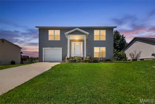 2245 Pinta Dr, Warrenton, MO, 63383-3263 | Card Image