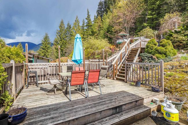 2310 Greenwood Way, House other with 4 bedrooms, 2 bathrooms and 4 parking in Squamish BC | Image 27