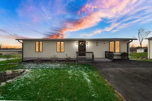 10740 Forestdale St, Saint John, IN, 46373 | Card Image