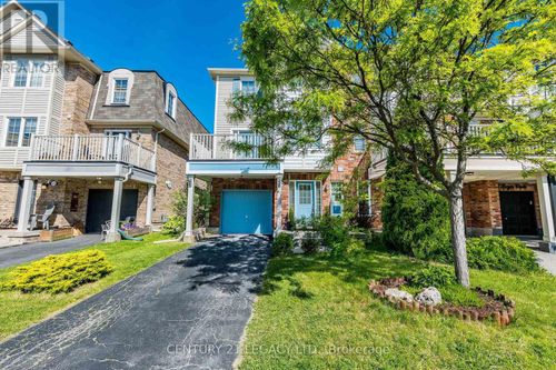 579 Speyer Circle N, Milton (HA Harrison), ON, L9T0Y1 | Card Image
