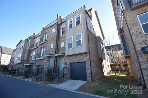 2813 Grand Union Way, Charlotte, NC, 28209-1993 | Card Image