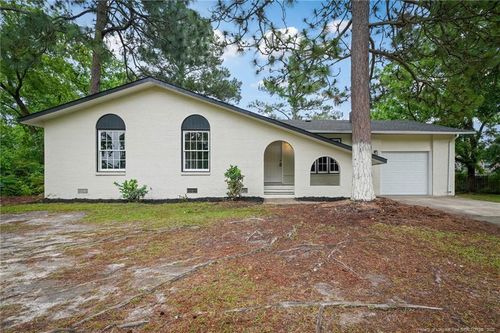 6635 Vaughn Rd, Fayetteville, NC, 28304-6008 | Card Image