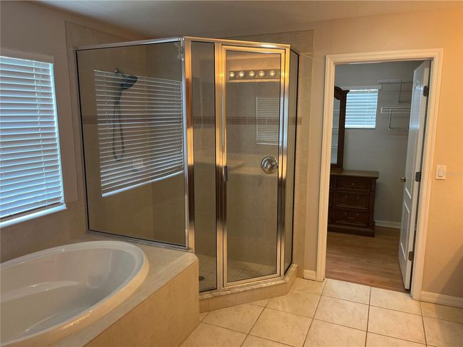 5966 Willows Bridge Loop, House other with 4 bedrooms, 4 bathrooms and null parking in ELLENTON FL | Image 35