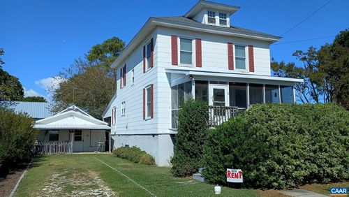 2 Brookland Ave, Wachapreague, VA, 23480-1001 | Card Image