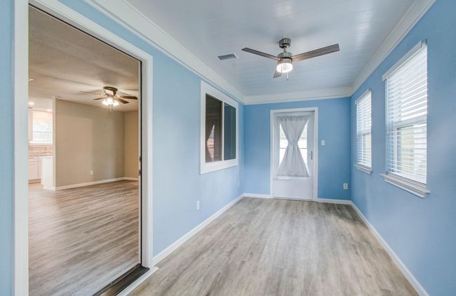 16794 Ardmore St, House other with 3 bedrooms, 2 bathrooms and null parking in Conroe TX | Image 5