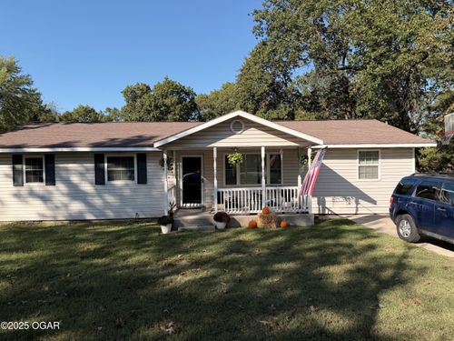 133 Red Oak Dr, Carl Junction, MO, 64834-9646 | Card Image