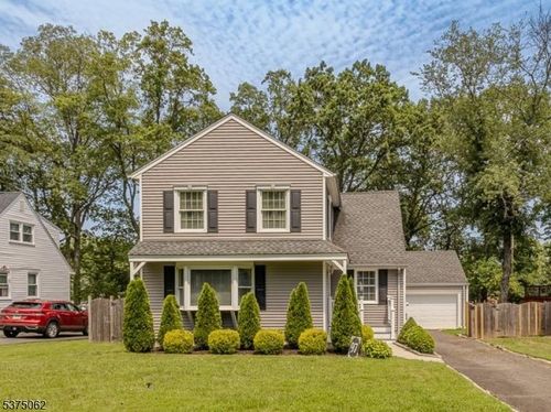 97 The Fellsway, New Providence, NJ, 07974-2348 | Card Image