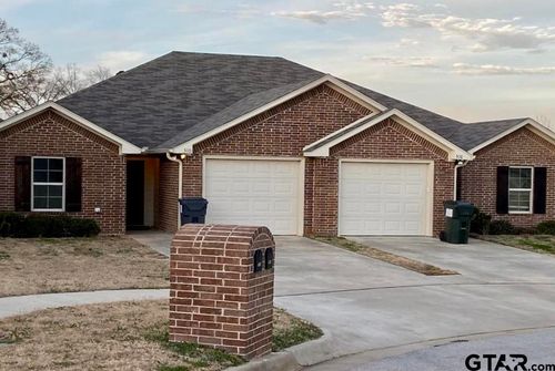 308 Princess Pl, Tyler, TX, 75704-6672 | Card Image