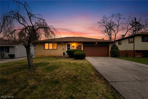 24419 Ronan Rd, Bedford Heights, OH, 44146-3971 | Card Image