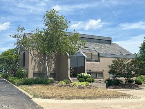 4181 Holiday St Nw, Canton, OH, 44718-2531 | Card Image