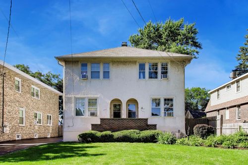 240 & 242 Highwood Avenue, Highwood, IL, 60040 | Card Image