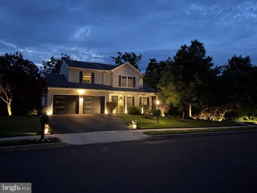 12 Byron Way, Pottstown, PA, 19464-7218 | Card Image