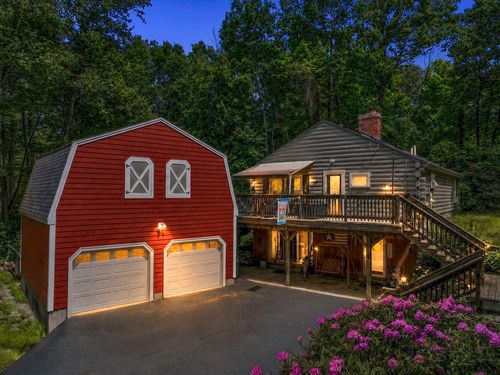 59 Woodland Rd, Southborough, MA, 01772-1813 | Card Image