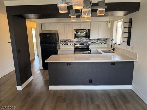 6233 Ilanos Ln, Las Vegas, NV, 89108-2697 | Card Image