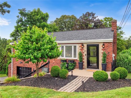 23 Greenview Dr, Mc Kees Rocks, PA, 15136-1109 | Card Image