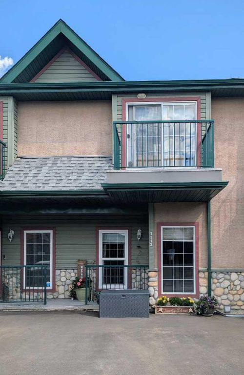 7112-200 Lougheed Drive, Fort Mcmurray, AB, T9K2W3 | Card Image