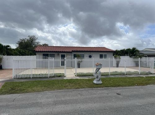 11450 Sw 196th St, Miami, FL, 33157-1049 | Card Image