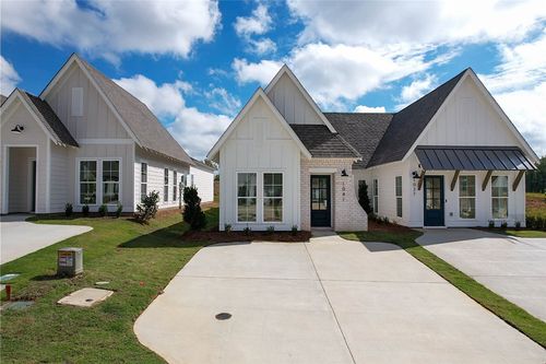 1041 Hunters Way, OPELIKA, AL, 36801-6649 | Card Image