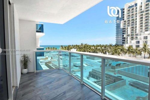 apt-402-2301 Collins Ave, Miami Beach, FL, 33139-1635 | Card Image