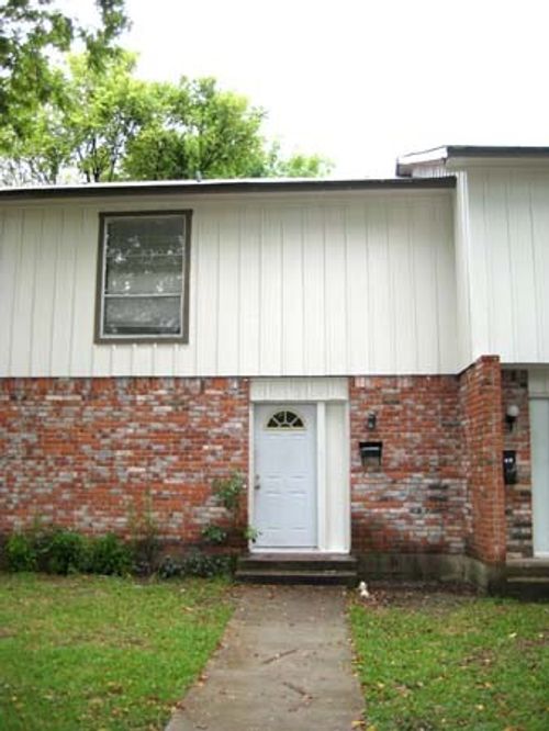 apt-2b-608 N Mckinney St, Ennis, TX, 75119-3003 | Card Image