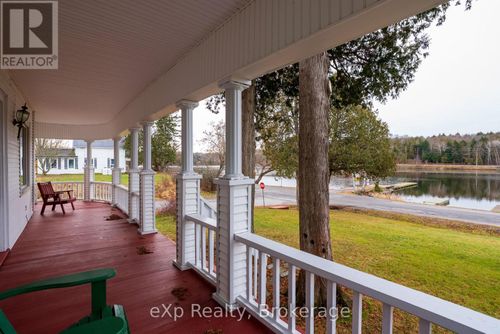 2 Henry St, Mckellar, ON, P0G1C0 | Card Image