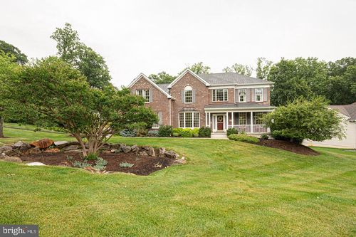 708 Dover Court Pl, DOWNINGTOWN, PA, 19335-4138 | Card Image